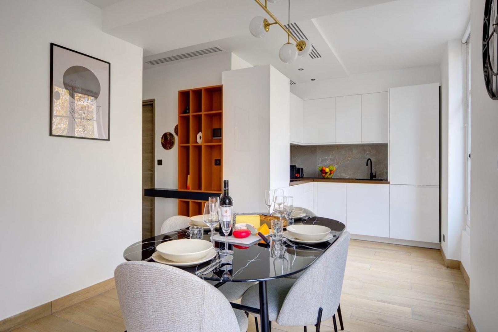 Bluestay 292 - Superbe A 17 * Paris